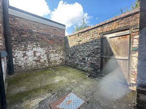 Photo 19- click for photo gallery